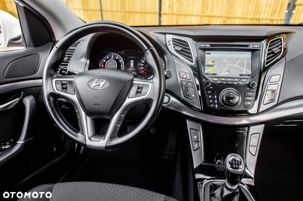 Hyundai i40 - 18