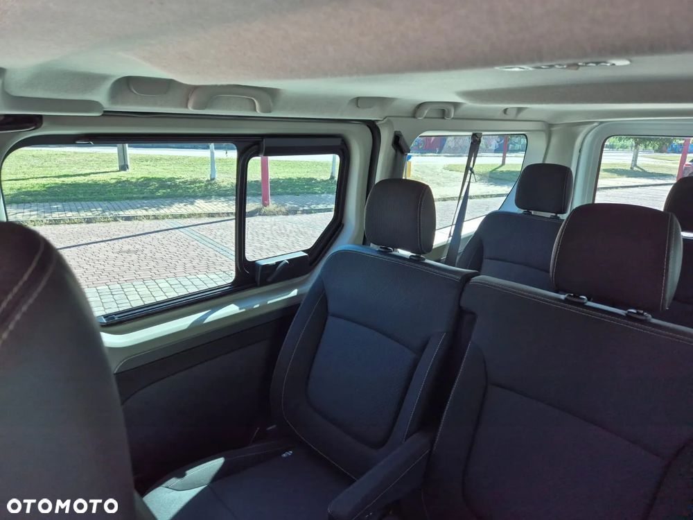 Renault Trafic - 18