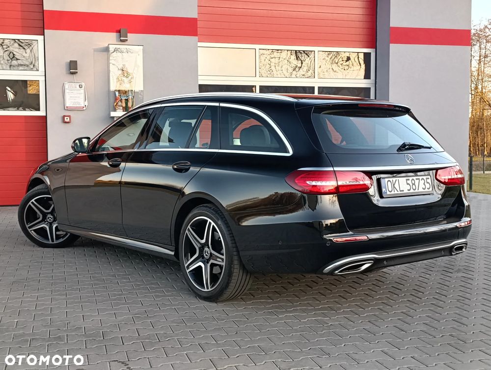 Mercedes-Benz Klasa E 200 9G-TRONIC AMG Line - 5