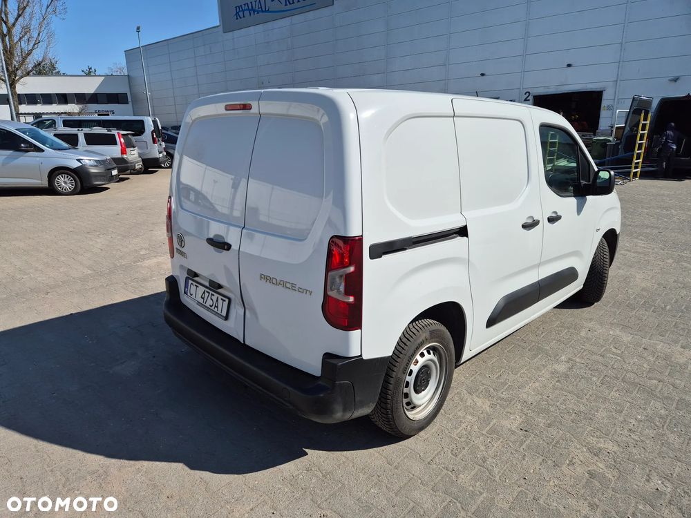 Toyota Proace City - 3