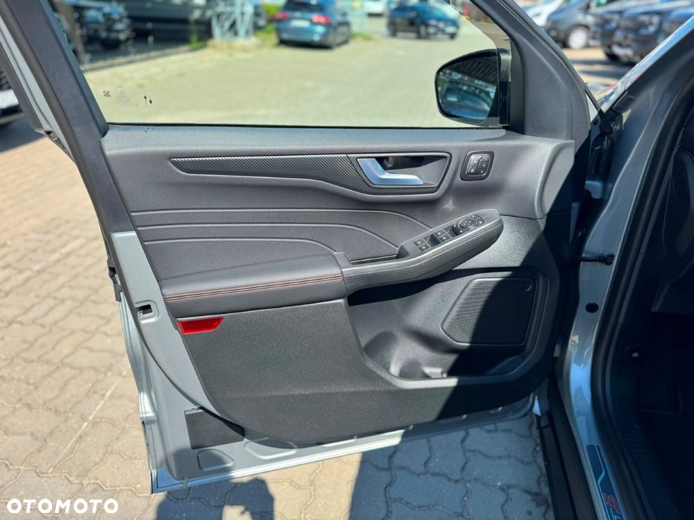 Ford Kuga 2.5 FHEV AWD ST-Line X - 21