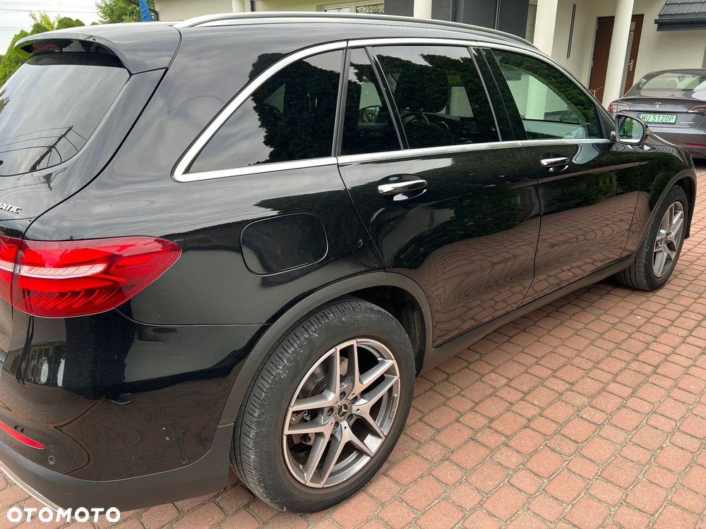 Mercedes-Benz GLC - 4