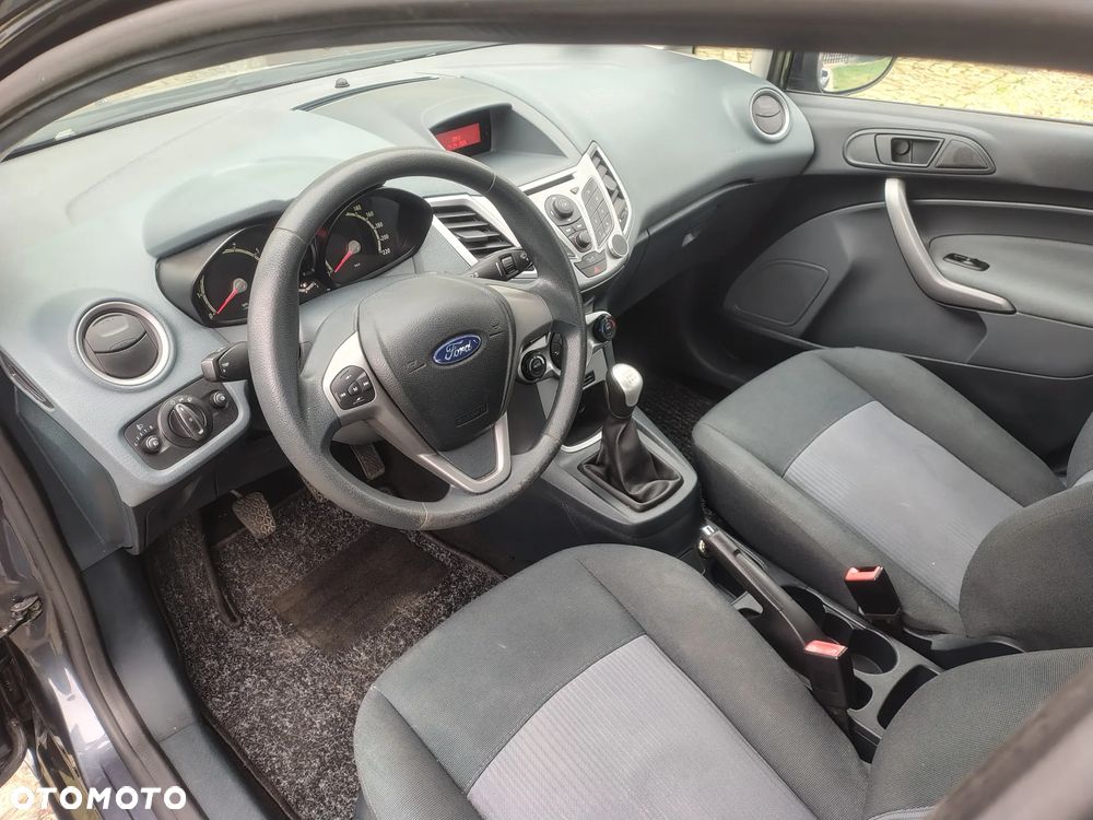 Ford Fiesta 1.25 Viva - 10