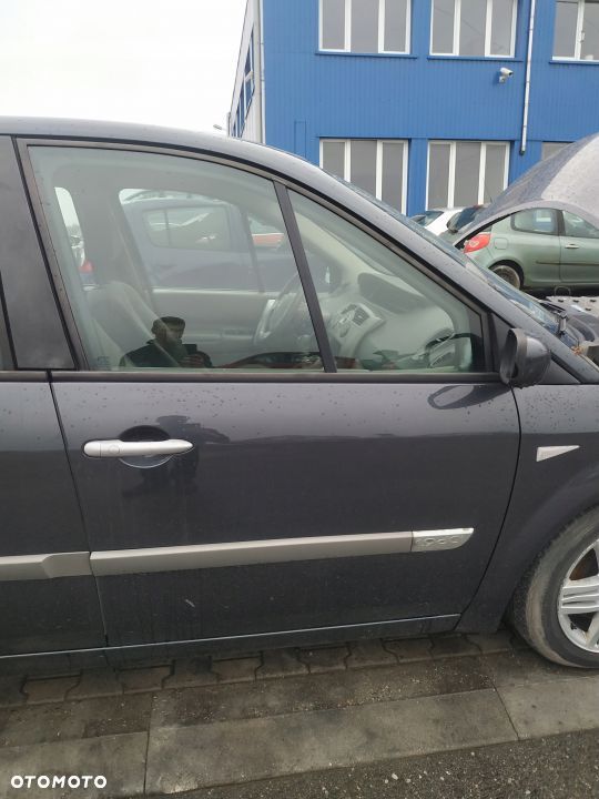Renault SCENIC II drzwi prawy przód przednie prawe