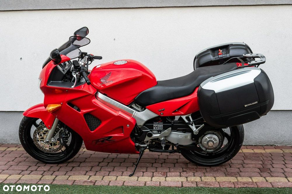 Honda VFR - 6