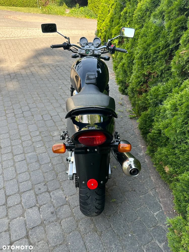 Suzuki GSX - 14