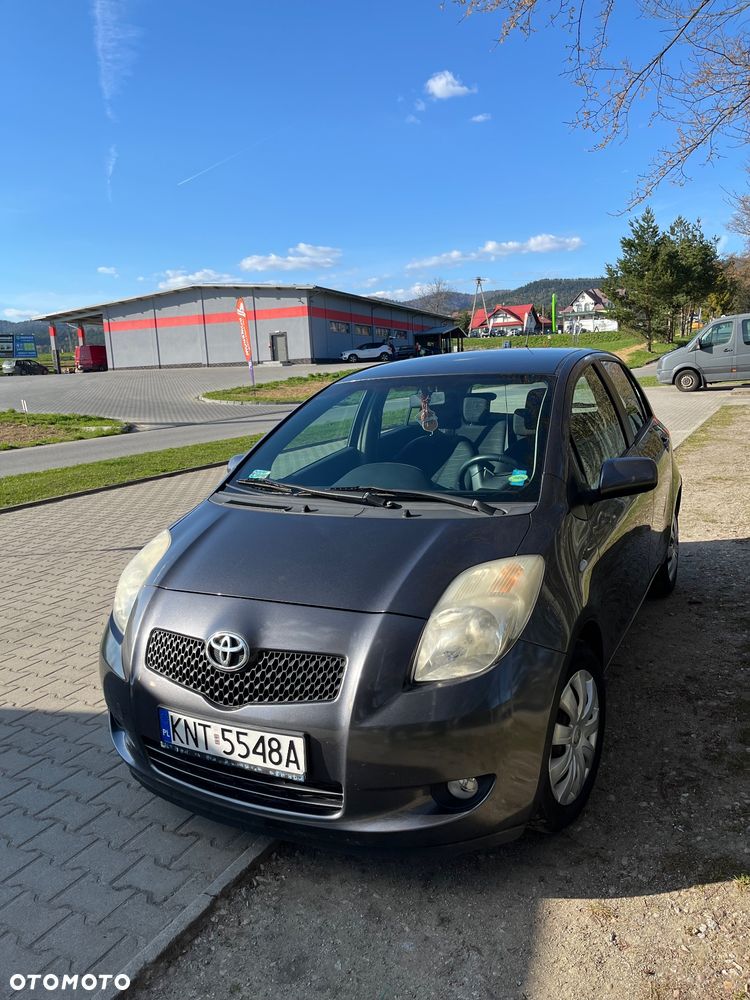 Toyota Yaris 1.3 - 1