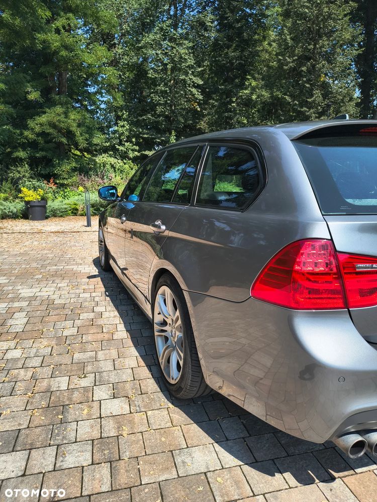 BMW Seria 3 - 16
