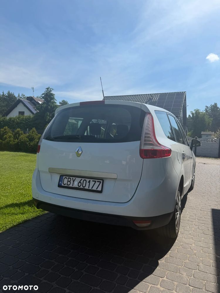 Renault Scenic 1.5 dCi Bose EDC - 3