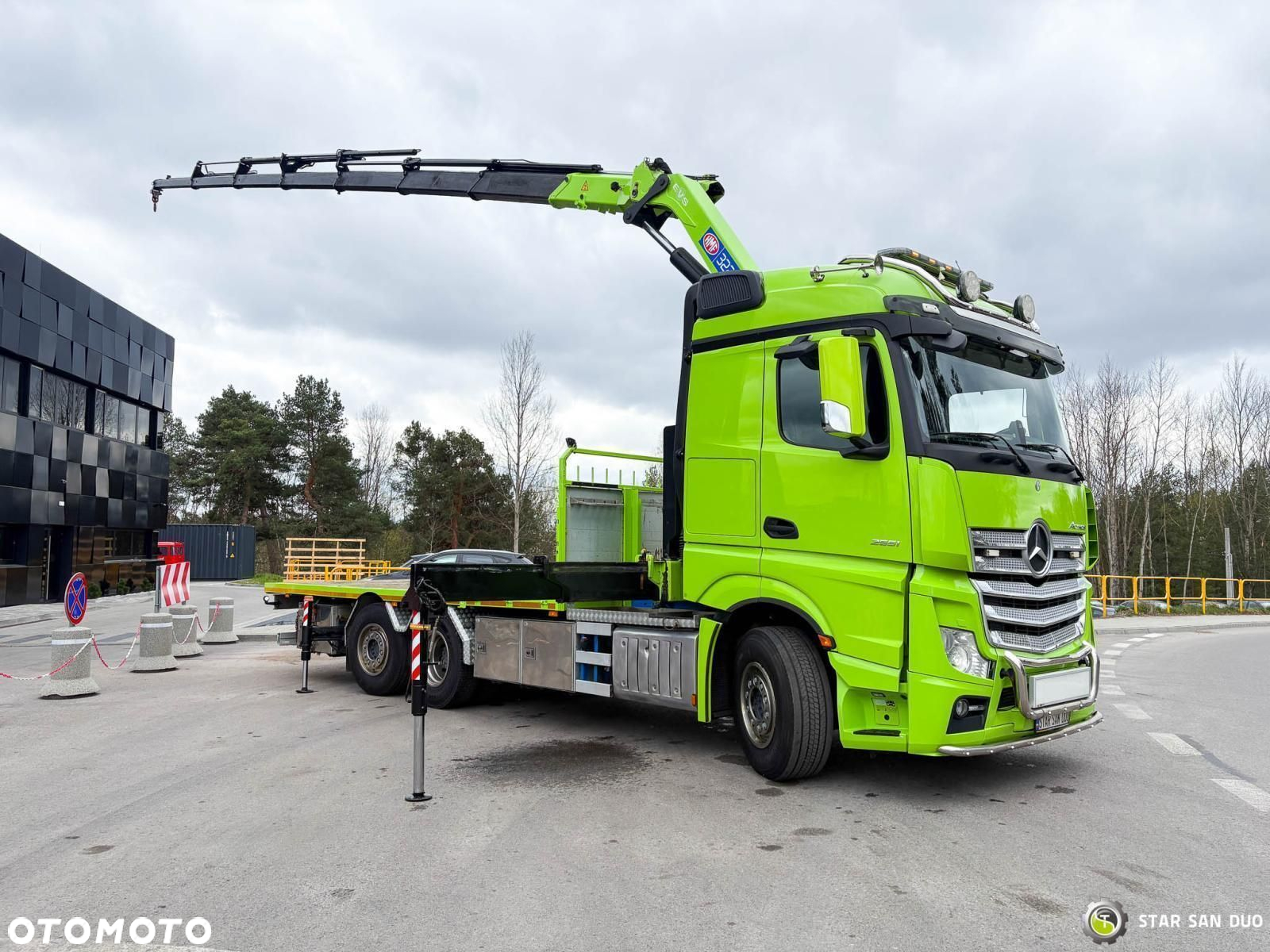 Mercedes-Benz Actros 6x2 HMF 3220 K-7 HDS Żuraw Crane - 3