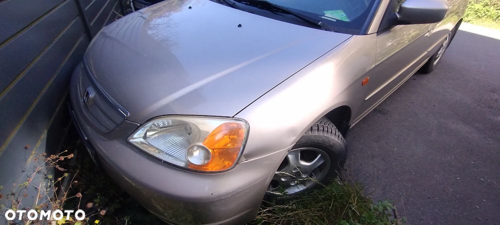 Honda Civic 1.6i LS - 16