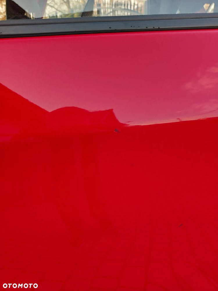 Toyota Yaris Hybrid 100 Premium - 28