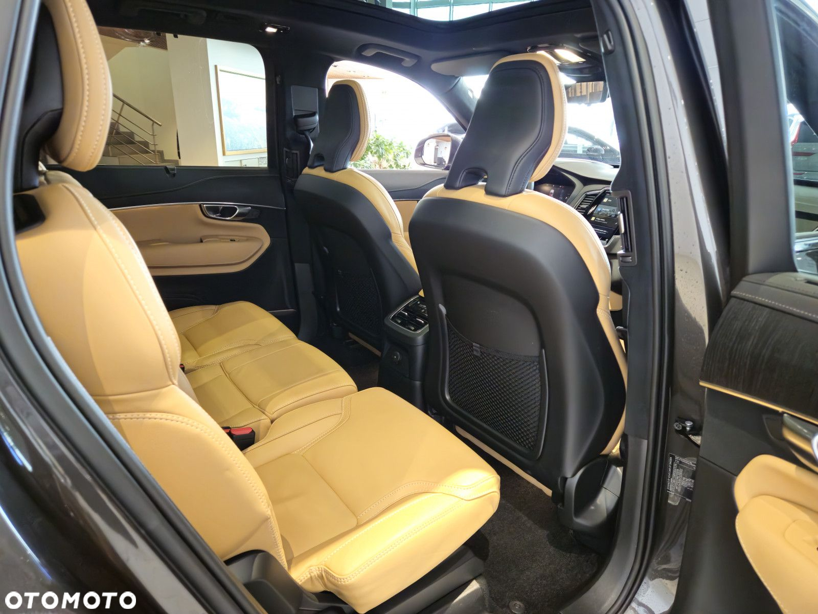Volvo XC 90 - 26