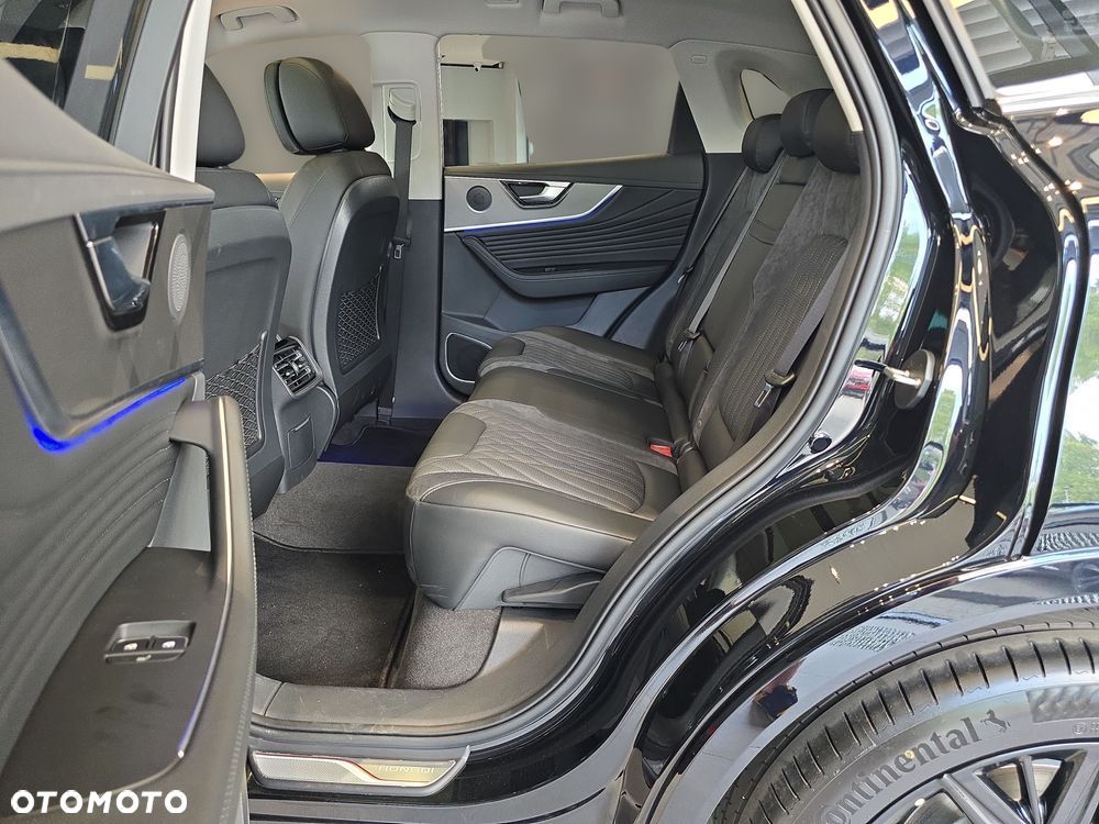 Hongqi HS5 2.0T Executive AWD - 12