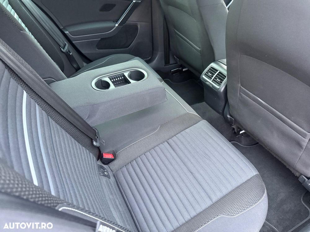 Volkswagen Golf 1.6 TDI 4Motion BlueMotion Technology Cup - 24