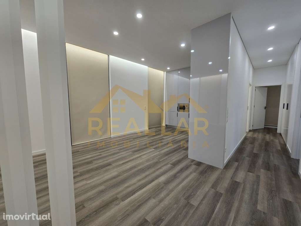 Apartamento T3 Renovado em Aveleda. - Grande imagem: 4/23