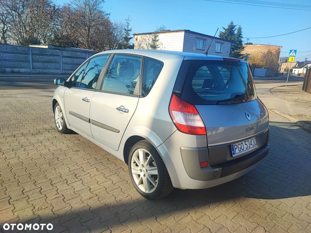 Renault Scenic - 7