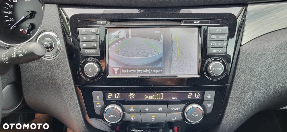 Nissan Qashqai 1.6 DIG-T N-Connecta - 21