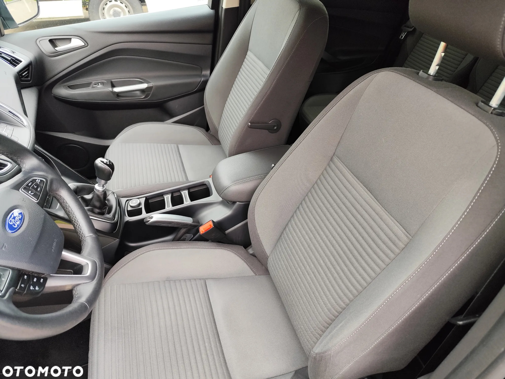 Ford C-MAX 1.5 TDCi Titanium - 18