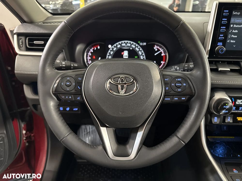 Toyota RAV4 - 17