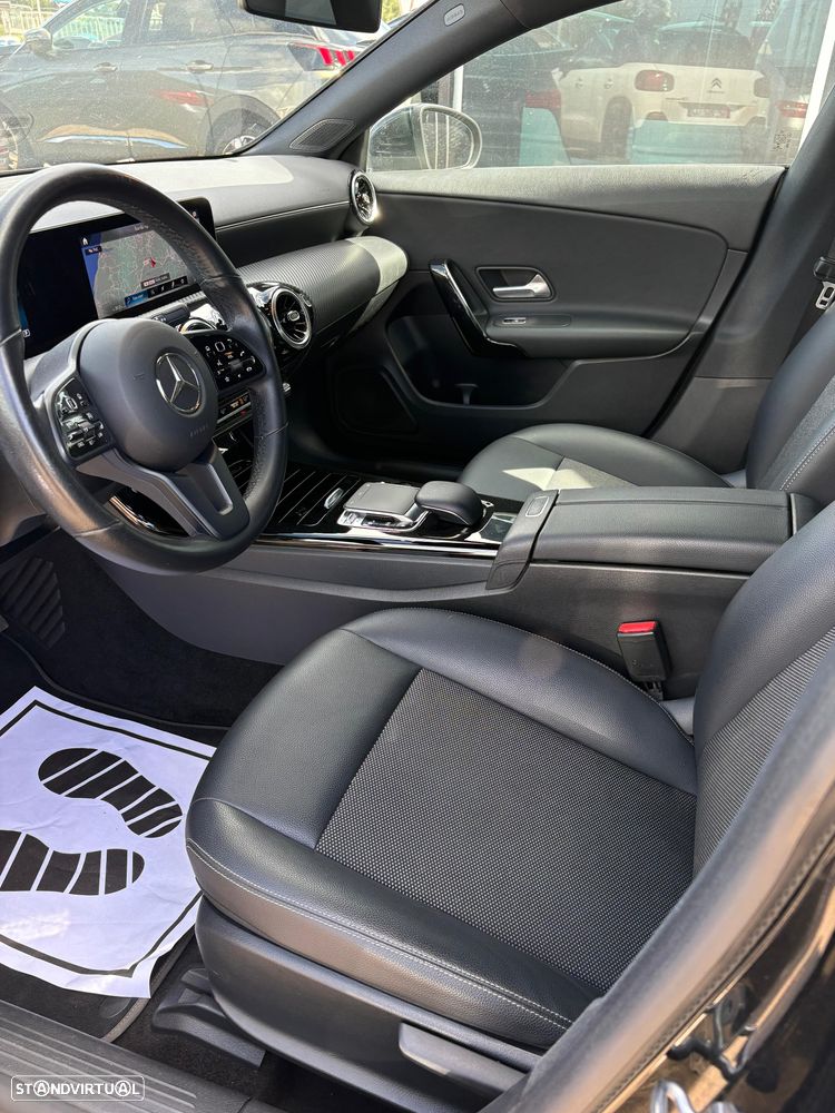 Mercedes-Benz CLA 180 d 7G-DCT - 16