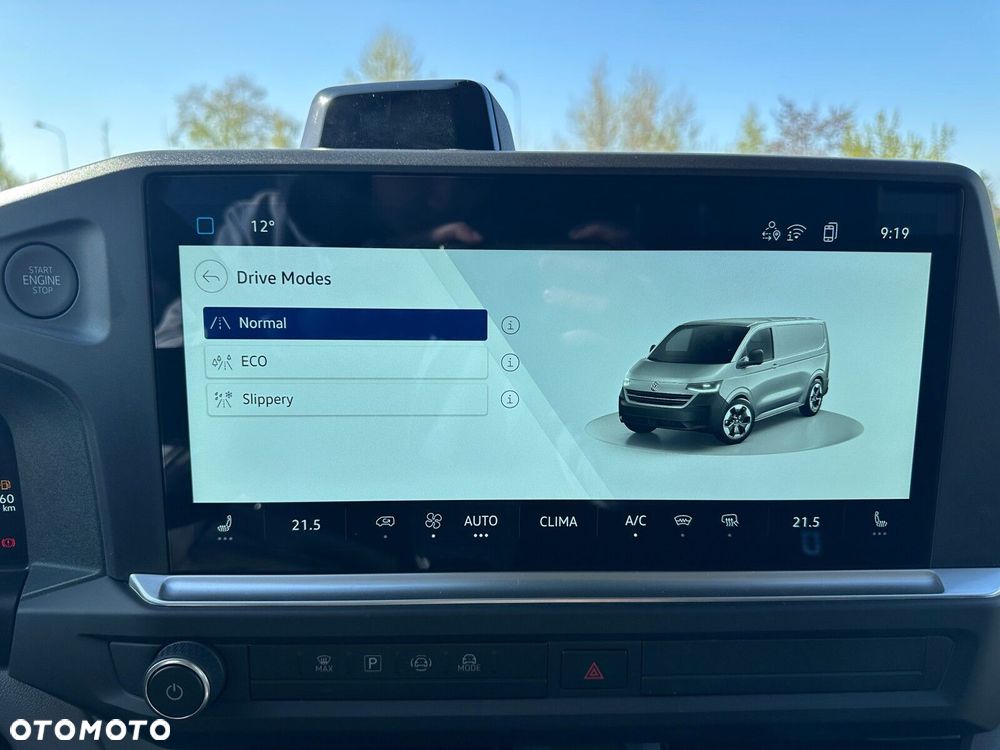 Volkswagen Transporter Transporter Furgon Plussilnik: 2,0 l TDI 150 KM / skrzynia biegów: 6-biegowa manualna rozstaw osi: 3500 mm - 20