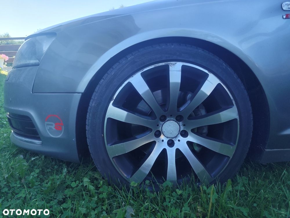 Audi A6 Avant - 4