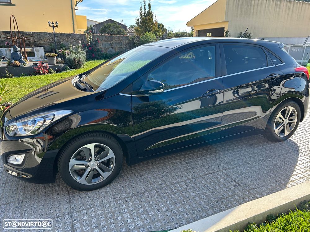 Hyundai i30 1.6 CRDI Blue Comfort J16 - 15