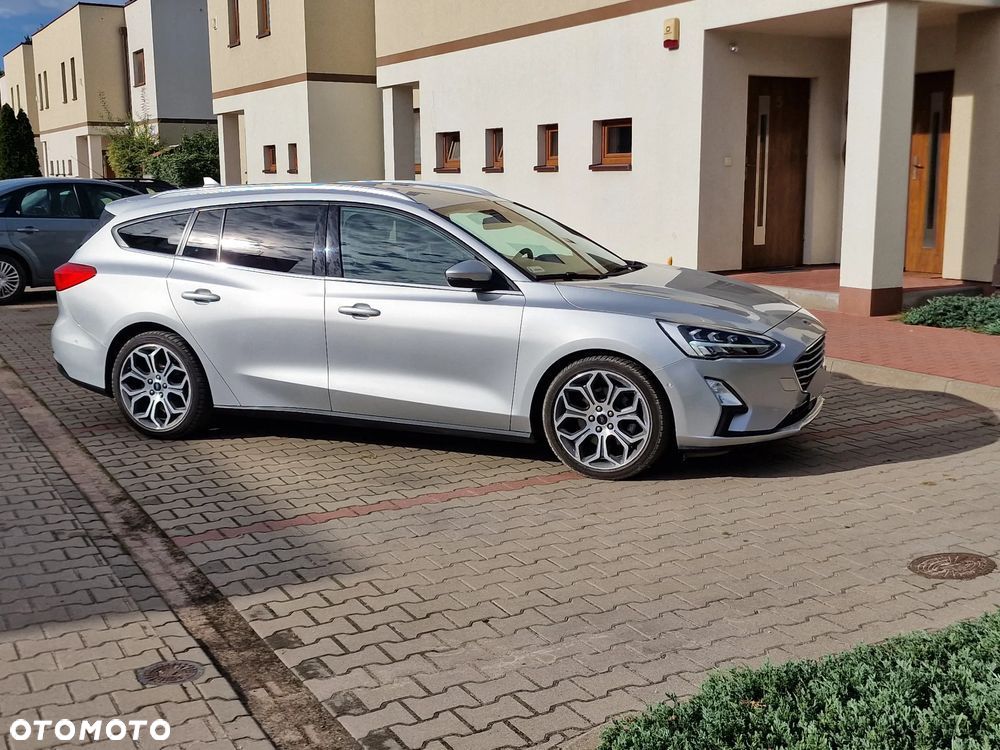 Ford Focus 1.5 EcoBoost Titanium - 2
