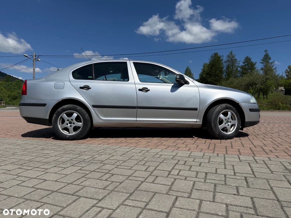 Skoda Octavia 1.6 Active - 4