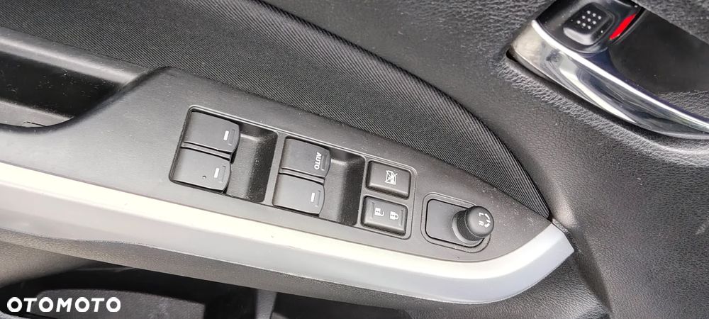 Suzuki Vitara 1.6 Premium 2WD - 12