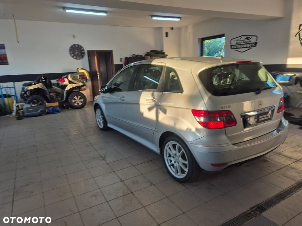 Mercedes-Benz Klasa B 170 Autotronic Special Edition - 6
