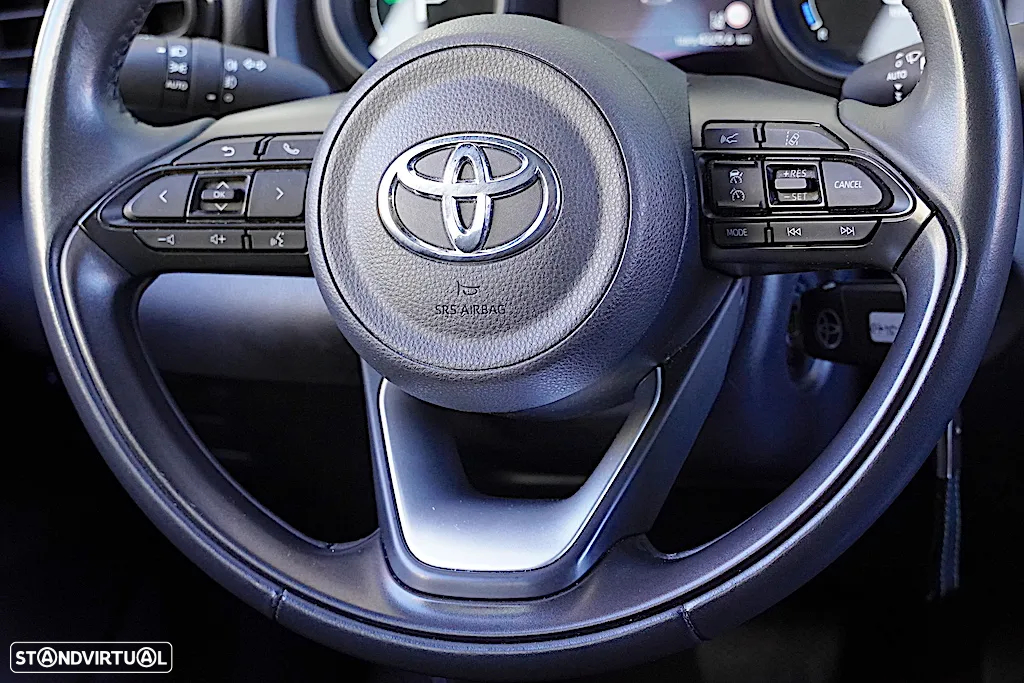 Toyota Yaris 1.5 HDF Exclusive - 26