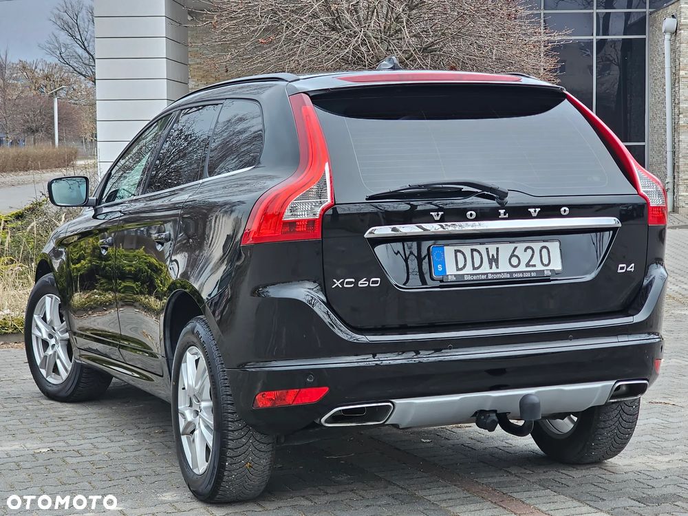 Volvo XC 60 D4 Momentum - 14