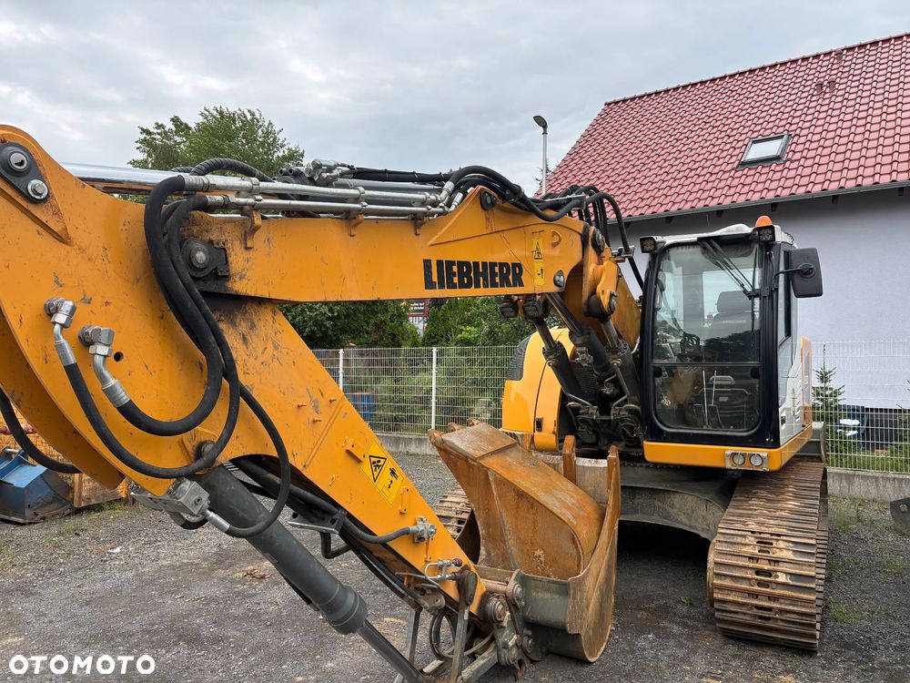 Liebherr R920 Compact Litronic - 2
