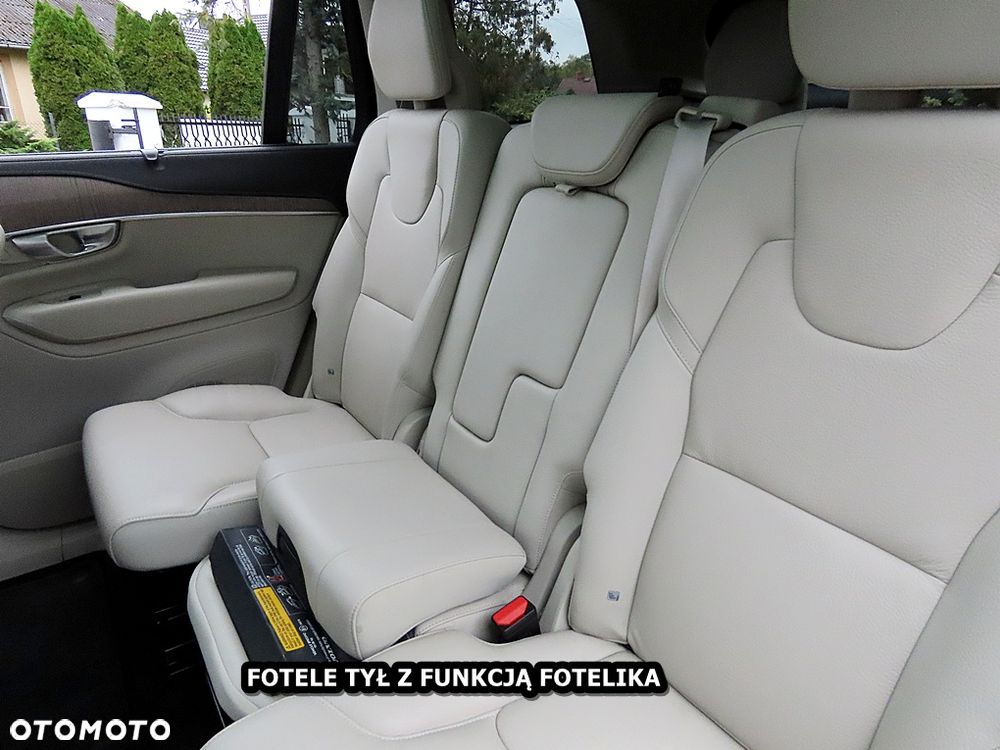 Volvo XC 90 B5 D AWD Ultimate Bright - 27