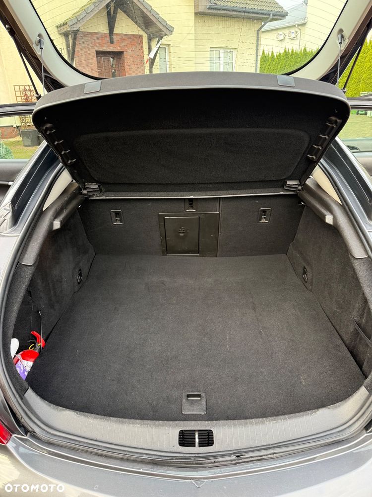 Opel Insignia 2.0 CDTI - 10