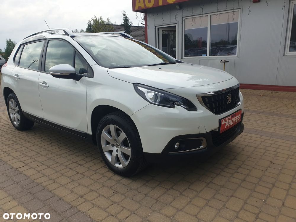 Peugeot 2008 - 8