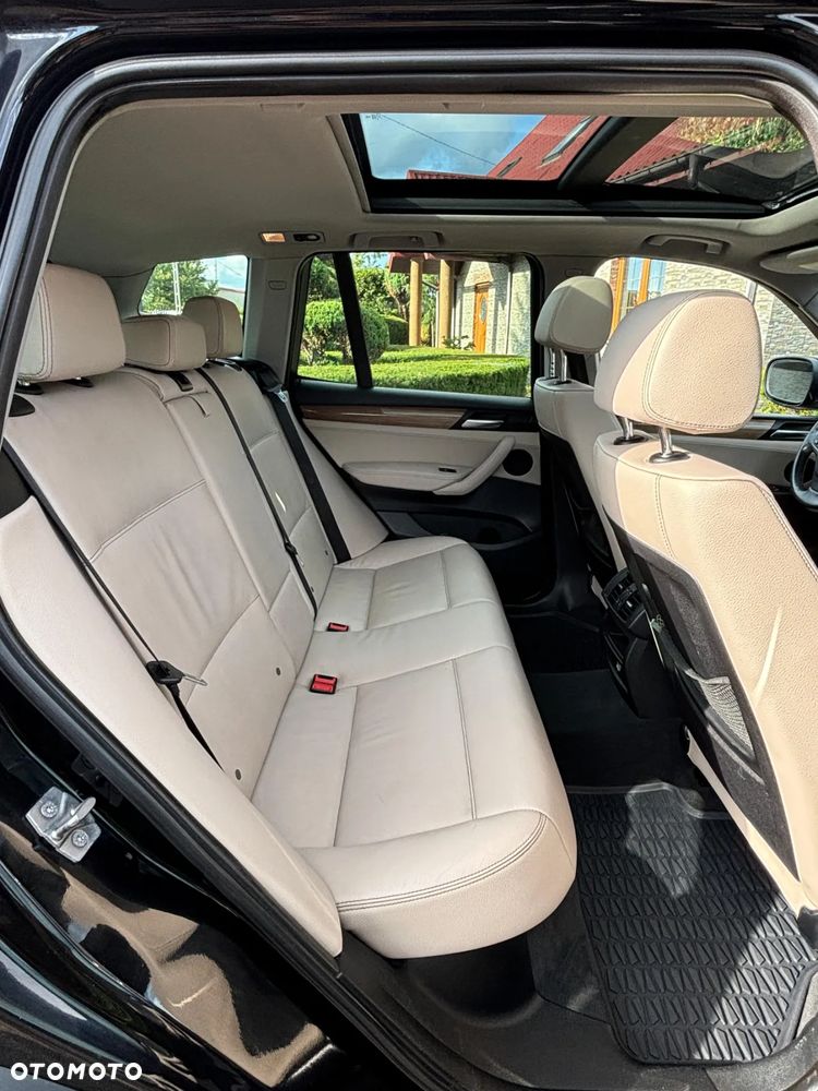 BMW X3 28i xDrive - 7