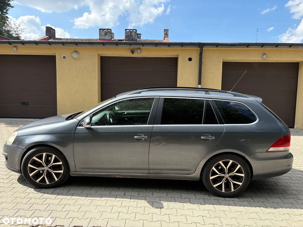Volkswagen Golf 1.9 TDI DPF Comfortline BlueMotion - 8
