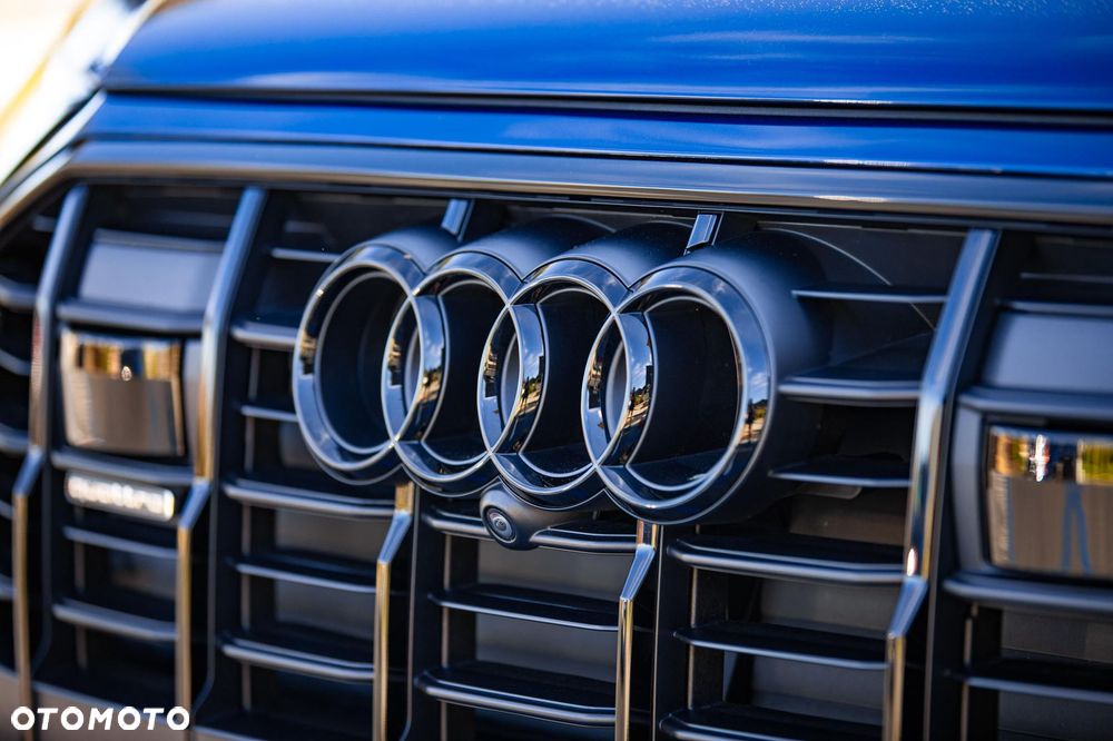 Audi Q7 - 6