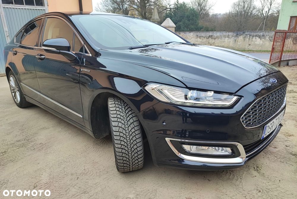 Ford Mondeo ver-2-0-tdci-start--stopp-powershift--aut-vignale - 1