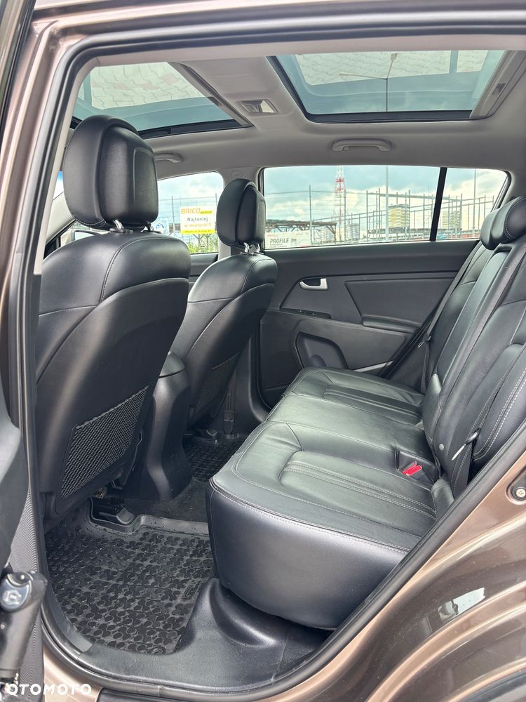 Kia Sportage - 10