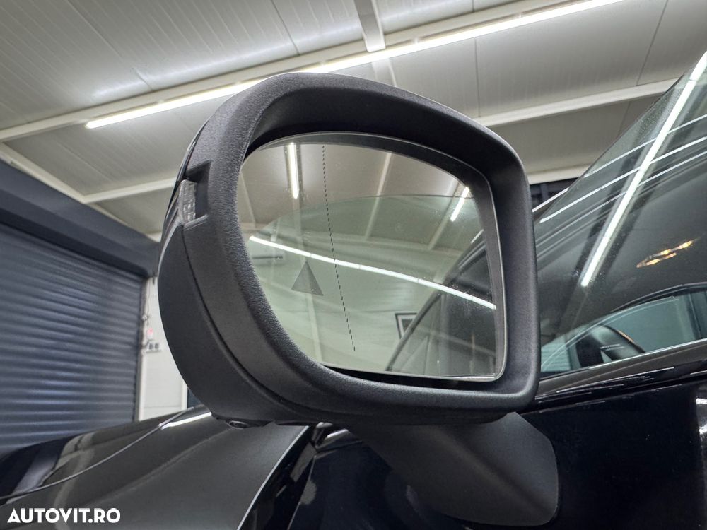 Mercedes-Benz CLA 250 e 8G-DCT AMG Line - 23