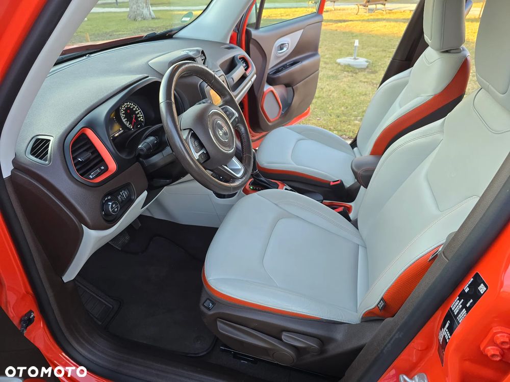 Jeep Renegade 1.4 MultiAir DSG Limited - 31