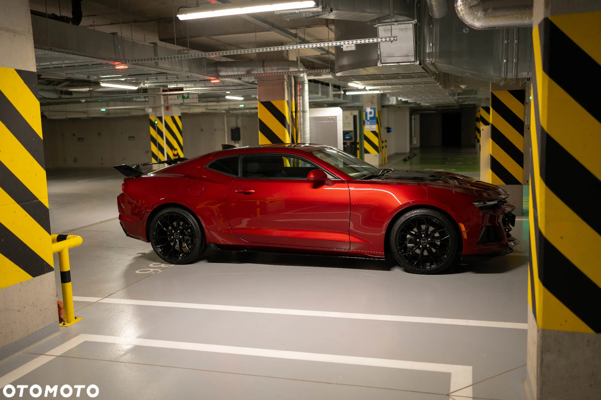 Chevrolet Camaro - 33