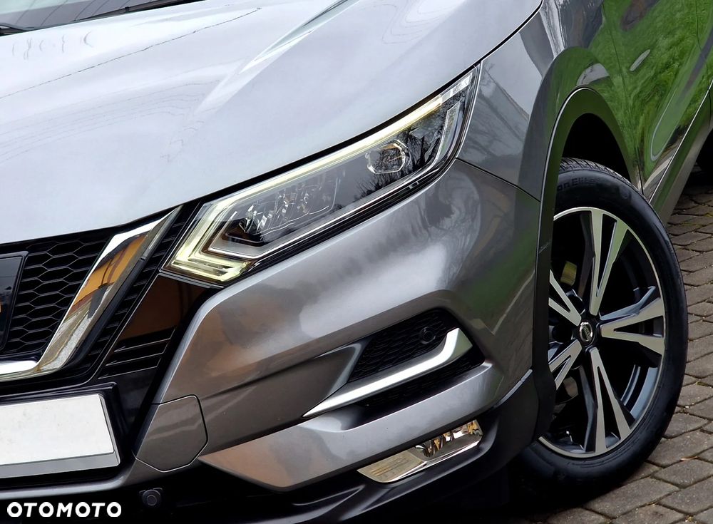 Nissan Qashqai 1.5 dCi N-Connecta - 23