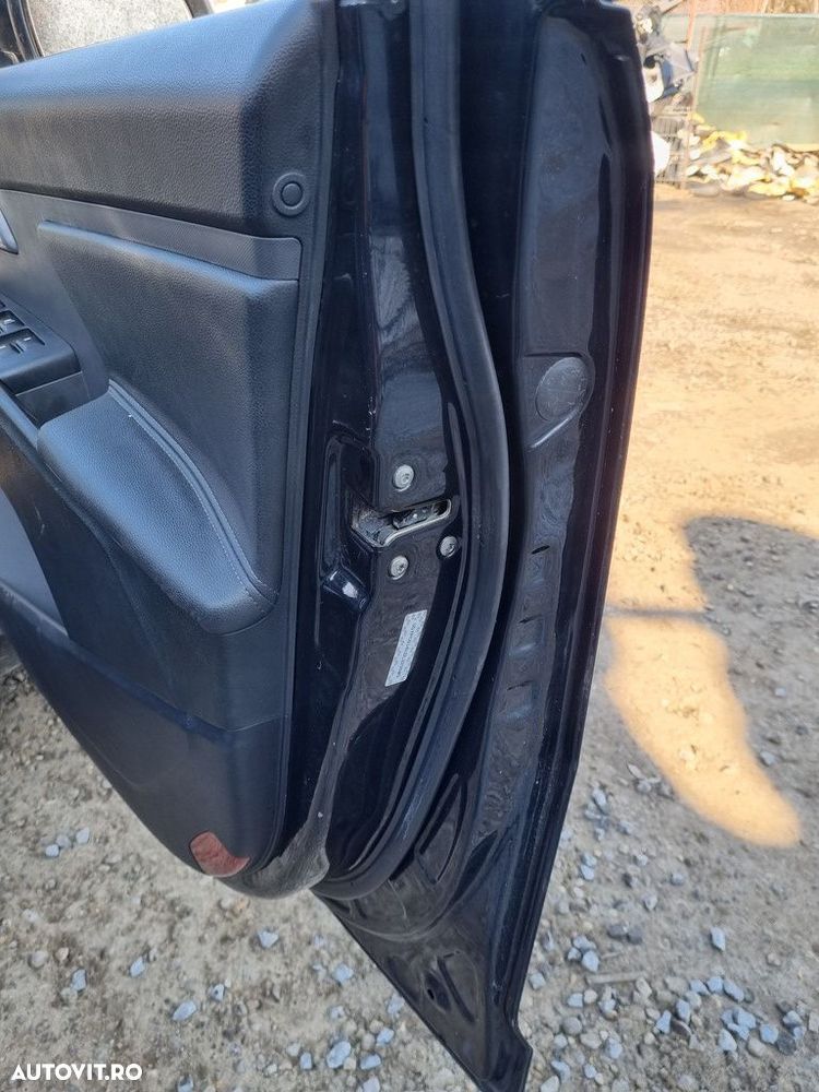 Usa Dreapta Fata Kia Sportage III 2010 - 2016 SUV 4 Usi NEGRU (1231) LOVIT - 4