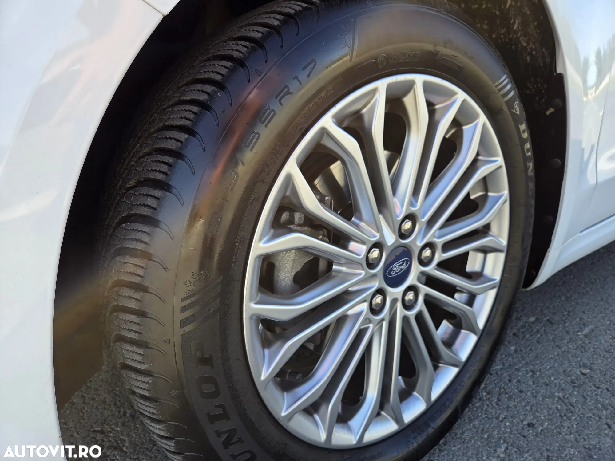 Ford Mondeo 2.0 HEV Titanium - 11