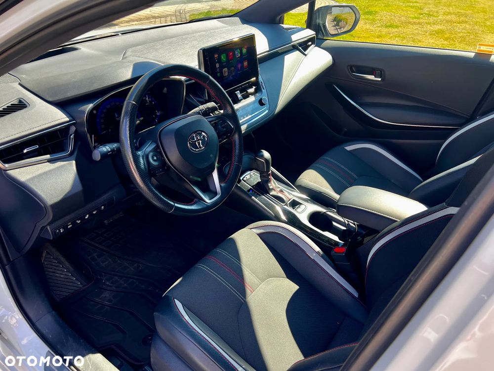 Toyota Corolla - 11